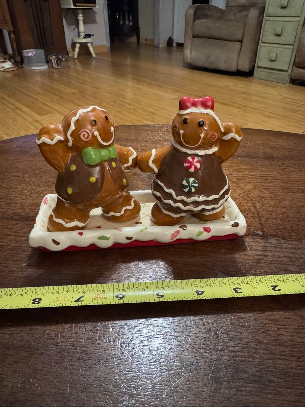 Holiday Gingerbread Couple Salt & Pepper Shaker set